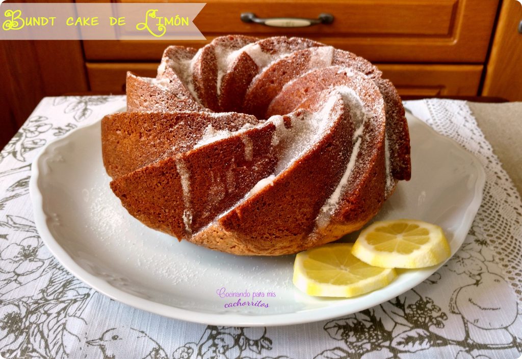 Bundt cake de limón