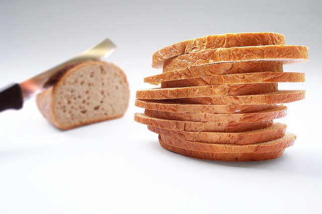 Trucos para elaborar pan casero sin gluten en panificadora