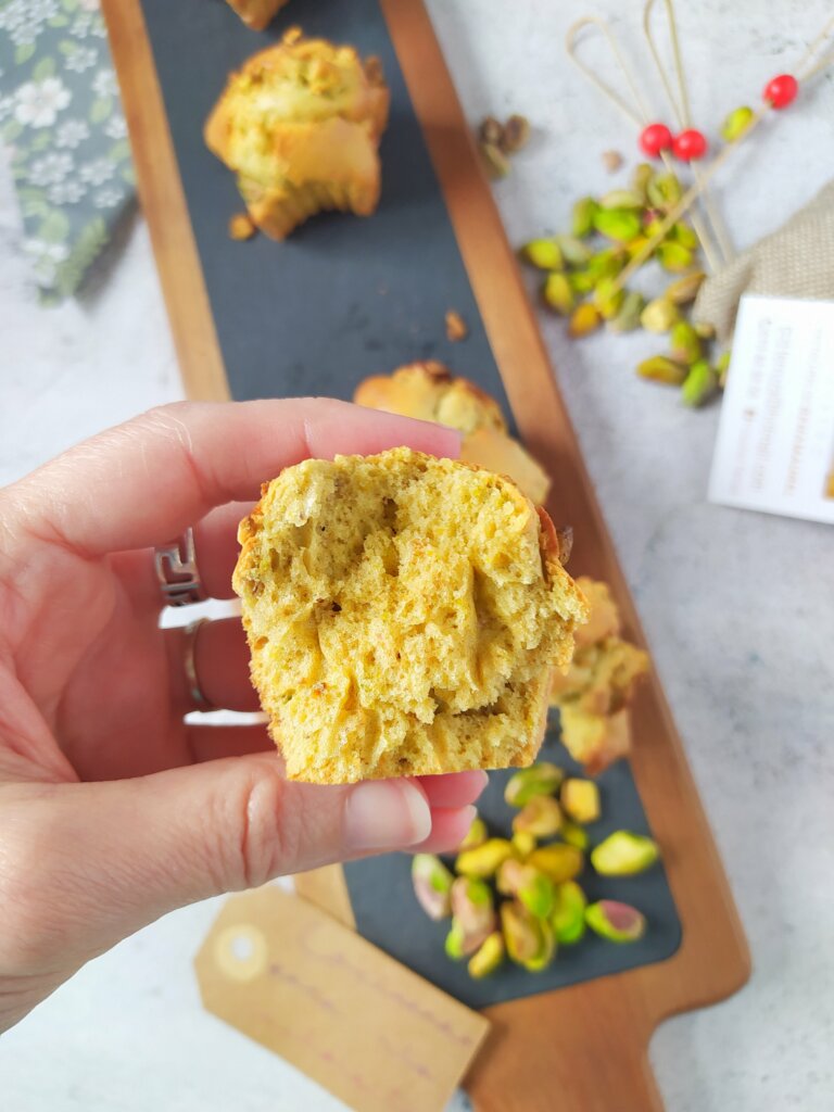 aifryer pistachio muffins