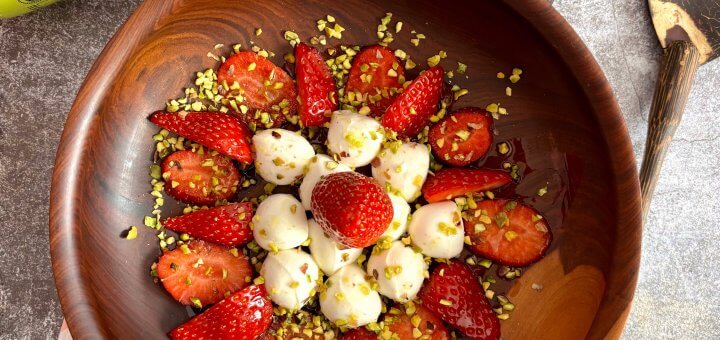 Ensalada fresas mozzarela