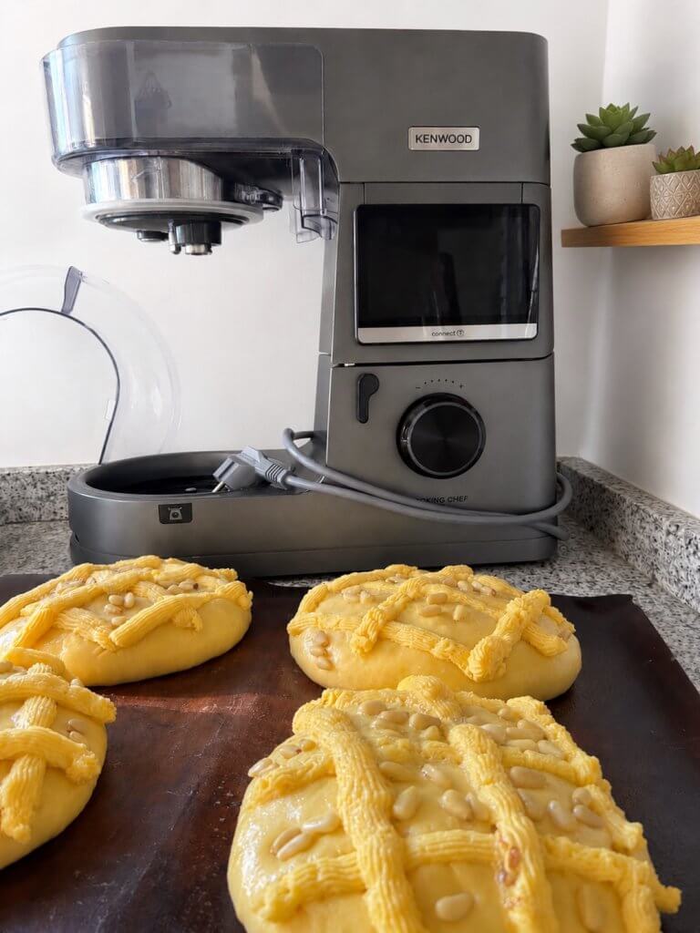 coca de San Juan en cookingChef de Kenwood